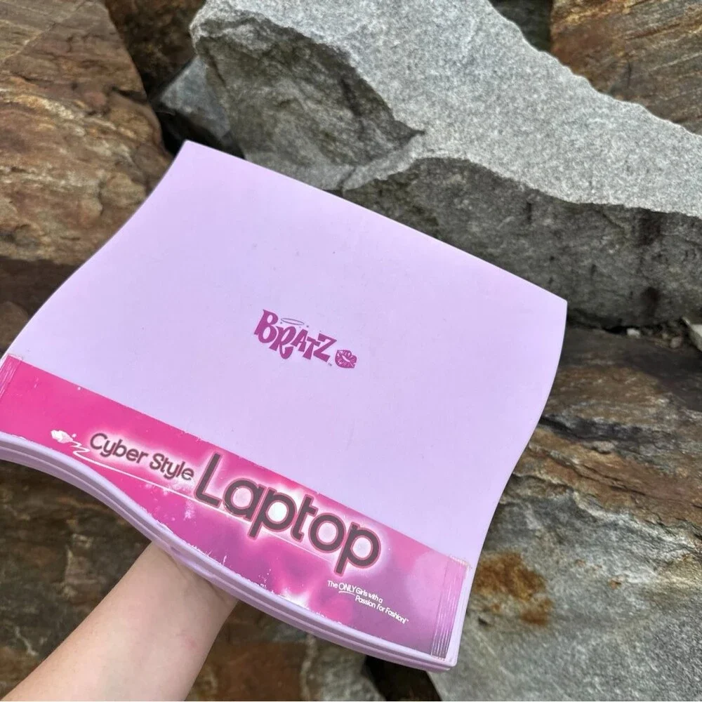 Y2K BRATZ Cyber-Style Vintage Toy LapTop